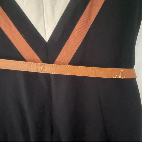 MAKE OFFER! White House Black Market Striped lined Dress NWT SZ 6, READ - Picture 5 of 7